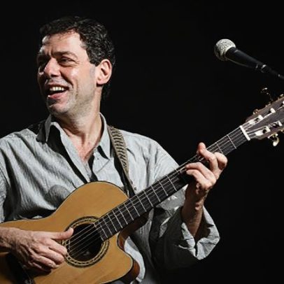 Chico Buarque completa 82 anos; destaques da carreira