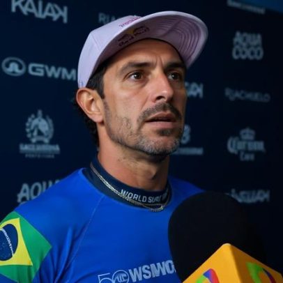 Chumbinho avança às semifinais da WSL em Saquarema