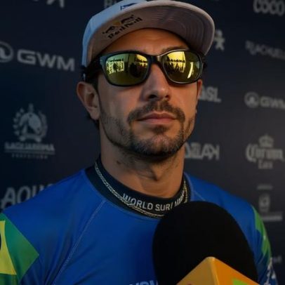 Chumbinho avança às semifinais da WSL e celebra melhora na 1ª metade do ano