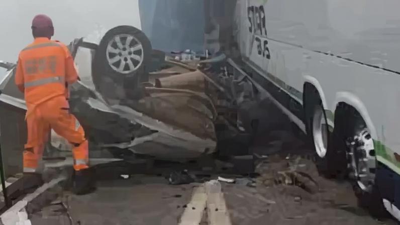 Acidente na BR-262, neste sábado (20) — Foto: Rede Sociais/Reprodução