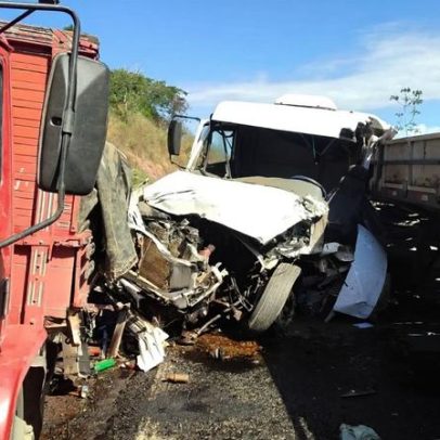 Acidente envolvendo quatro veículos em MG não deixa vítimas no local
