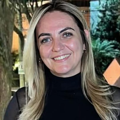 Mãe de 3 filhos e advogada criminalista é morta a tiros pelo ex em MG
