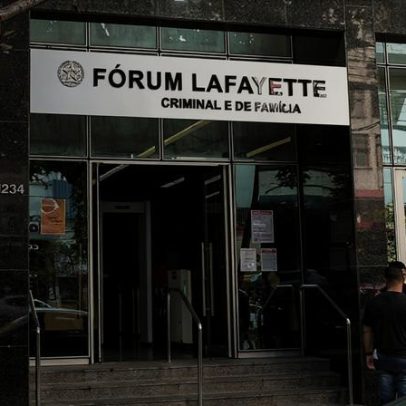 Homem é condenado por atirar em comprador que reclamou de TV com defeito em BH