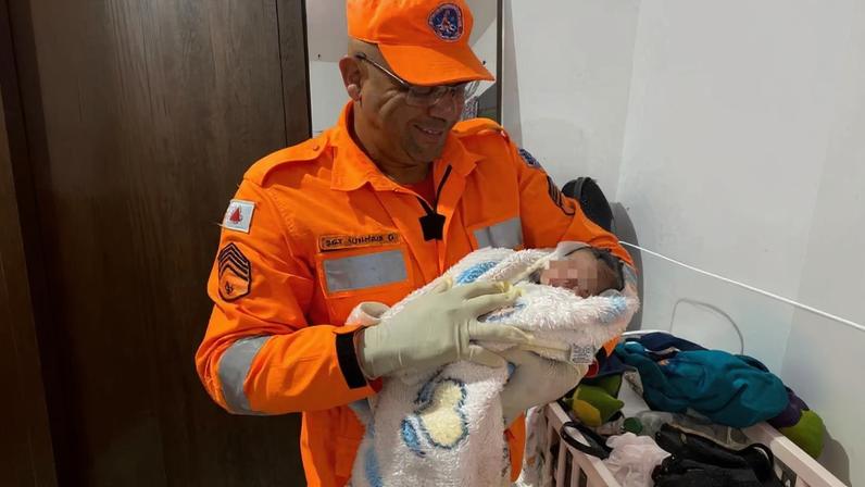 Bombeiros constataram que ambos apresentavam sinais vitais dentro da normalidade