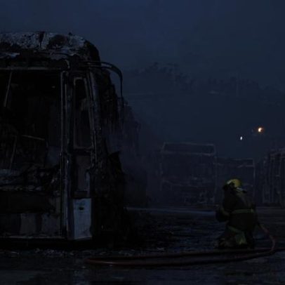 Polícia investiga se incêndio que destruiu 27 ônibus em BH foi criminoso