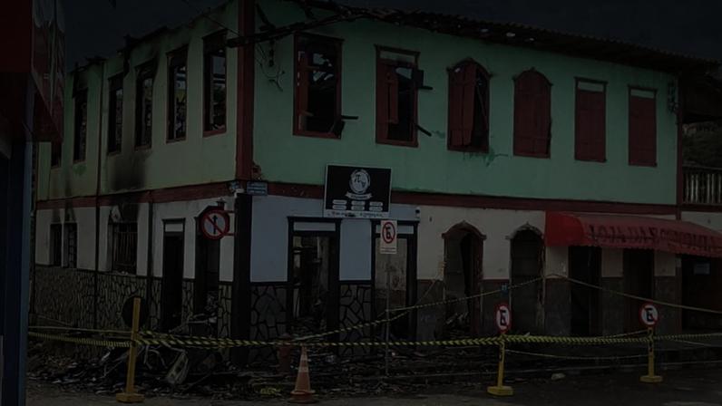 Patrimônio histórico do município foi destruído pelo incêndio