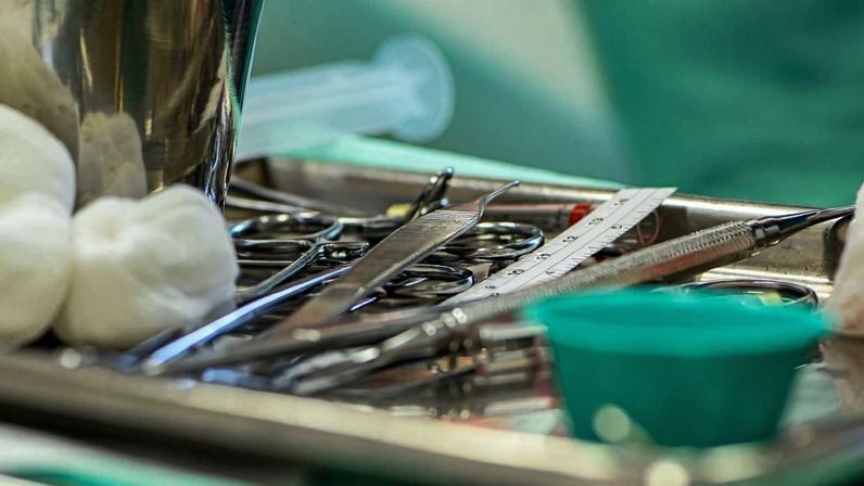 Médico é suspeito de negligência médica após morte de gestante em Três Marias