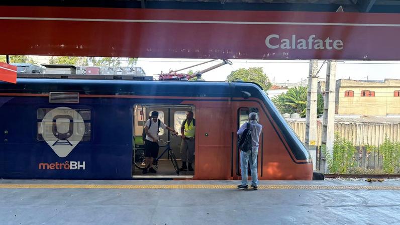 Metrô apresenta problemas nesta segunda-feira