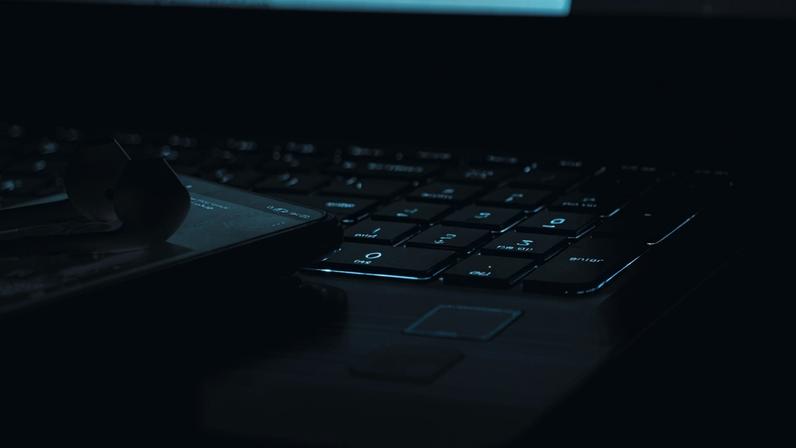 Os dados divulgados mostram que as denúncias de violência no espaço digital saltaram da sétima posição, em 2025, para a quinta, em 2026