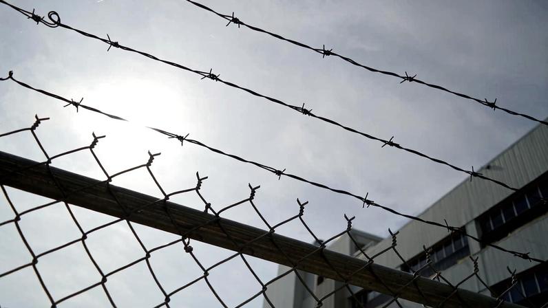 Contra a mulher havia um mandado de prisão definitiva expedido pela 1ª Vara Criminal e Juizado Especial Federal Adjunto de Uberaba