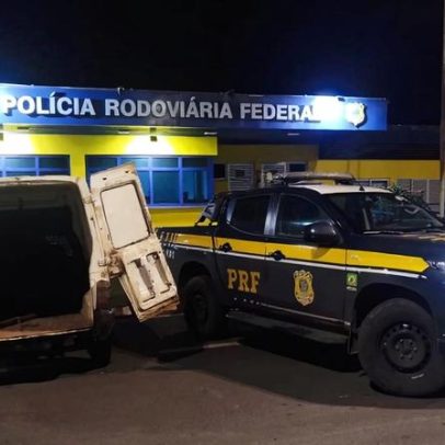 PRF prende dupla suspeita de furtos a caminhões em postos da BR-050