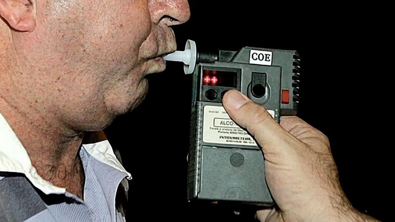 Primeiro fim de semana da nova Lei Seca flagra 21 motoristas dirigindo embriagados em BH