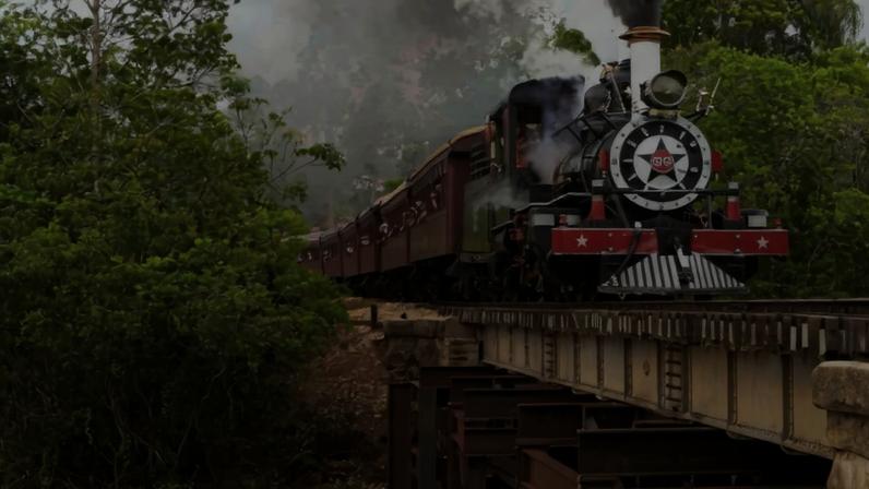 Ofensas teriam ocorrido durante passeio de trem