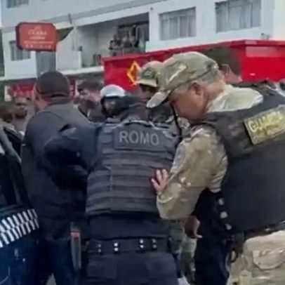 Homem em surto provoca acidente, agride mulher e danifica 10 carros em MG