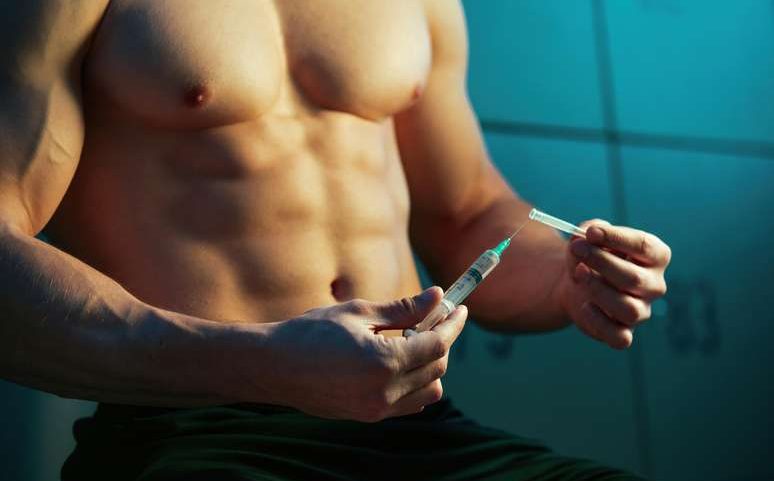 A obsessão pelo corpo: por que médicos alertam para a banalização dos anabolizantes no Brasil