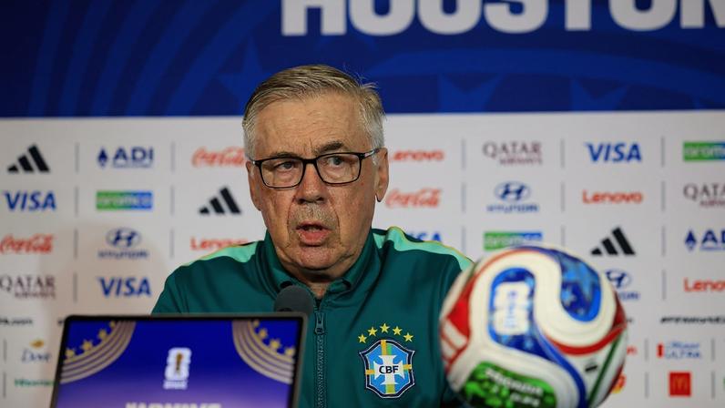 Ancelotti omite escalação do Brasil na véspera de jogo contra o Japão