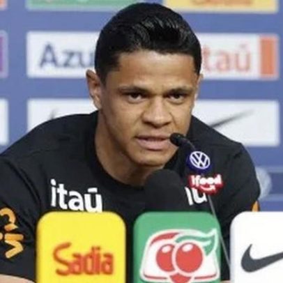 Douglas Santos torce pela recuperação de Neymar na Seleção