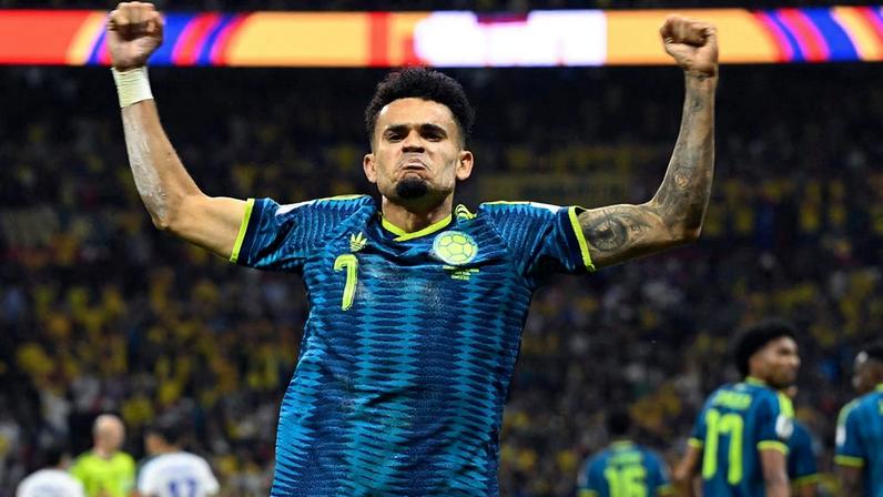Luis Díaz foi o grande nome na vitória da Colômbia (Foto: Alfredo Estrella/AFP)