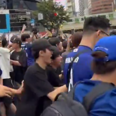 Japoneses celebram empate ao invadir cruzamento famoso de Tóquio