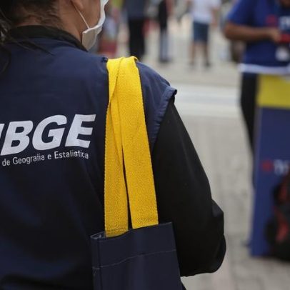 IBGE divulga editais de concurso com 10 mil vagas após transmissão ao vivo