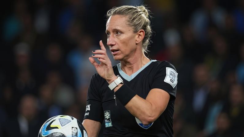 Tori Penso. árbitra da Copa do Mundo de 2026. (FIFA/Divulgação)