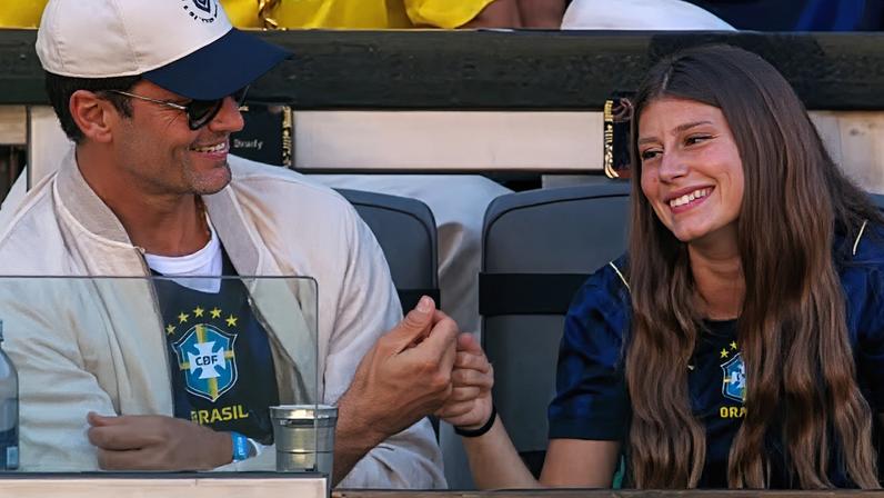 Tom Brady revela a fofa origem de aperto de mãos viral com a filha Vivian — Foto: Reprodução/YouTube