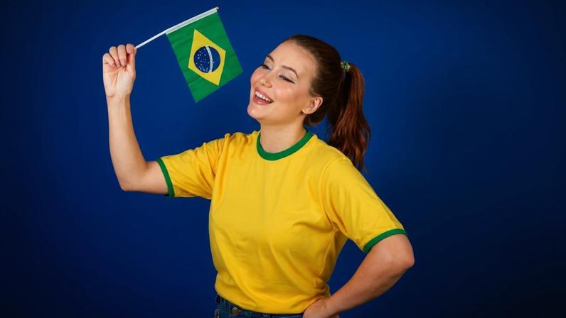 O uso inadequado de maquiagens, tintas faciais e pinturas corporais pode causar problemas dermatológicos