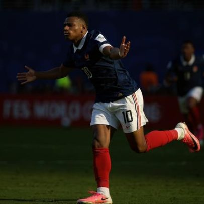 Mbappé quebra marca de Giroud e mira recorde na Copa 2026