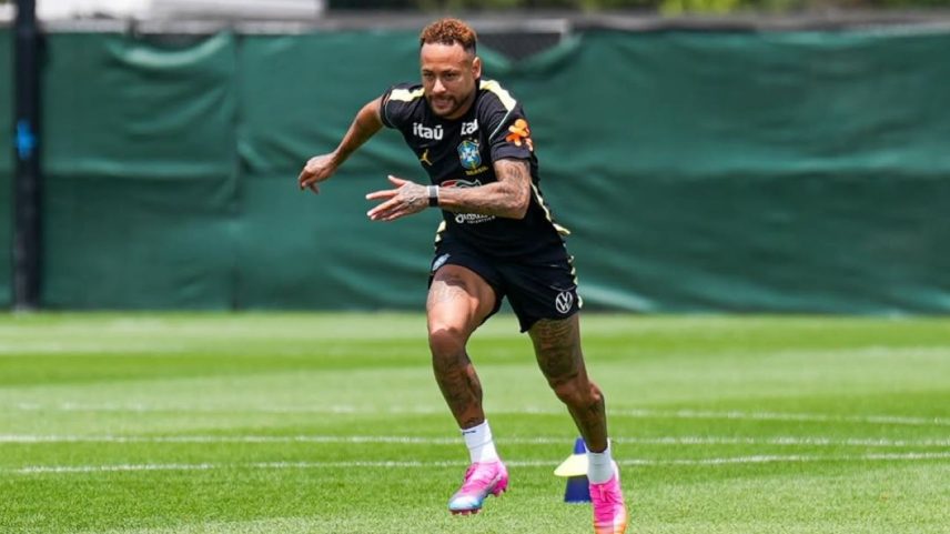 Neymar divulgou fotos do treino no CT Columbia Park, em Nova Jersey