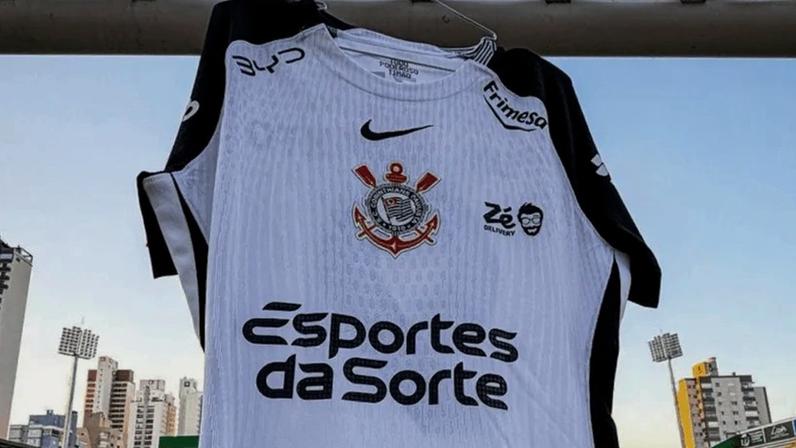 Corinthians julga 12 conselheiros por invasão ao Parque São Jorge