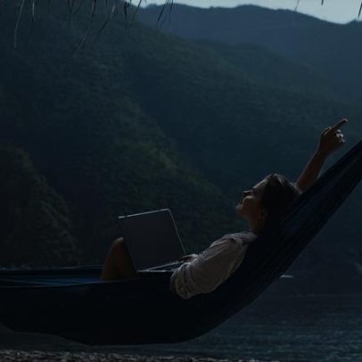 Economista visionário discute a utopia do tempo livre