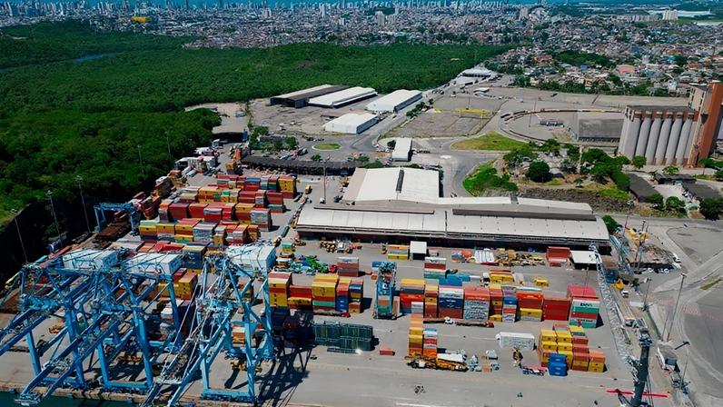 Porto capixaba impulsiona indústria de carros elétricos