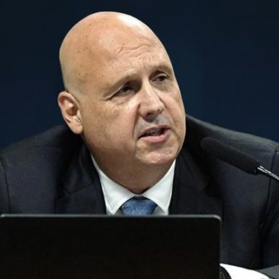 Mercado financeiro passa por transformação; CVM demite e discute IA