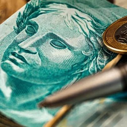 Ajuste fiscal busca sustentabilidade da dívida, caminho árduo