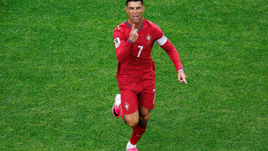 Guinness parabeniza Cristiano Ronaldo por marca inédita na Copa