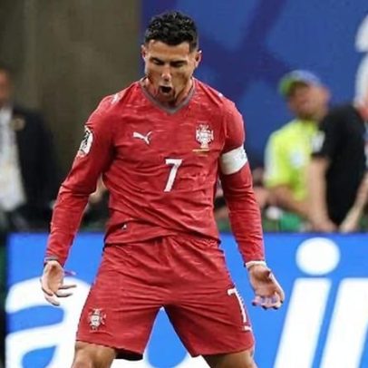 Cristiano Ronaldo vira o segundo mais velho a marcar em Copas do Mundo