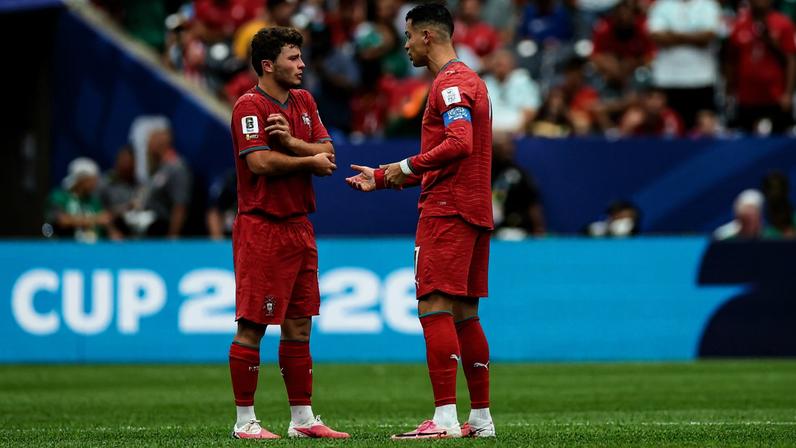 Cristiano Ronaldo e João Neves