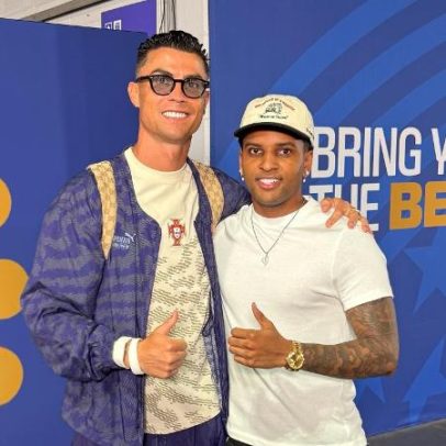 Rodrygo encontra Cristiano Ronaldo e recebe conselho: tenha paciência