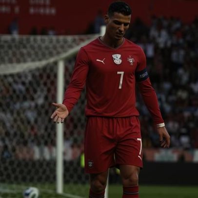 Cristiano Ronaldo gera desconfiança da imprensa após jogo com Nigéria