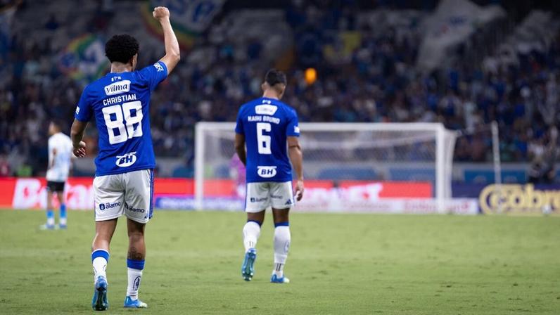 Christian e Kaiki estão entre os atletas que mais entraram em campo