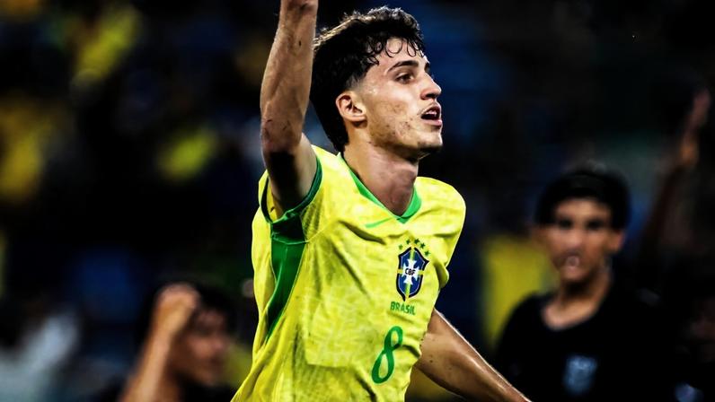 Eduardo Thiago Pape tem 17 anos e nasceu em Maravilha, Santa Catarina