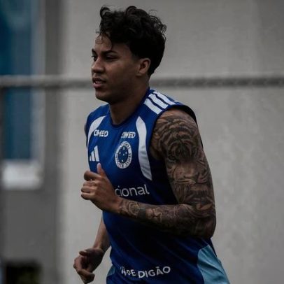 Kaio Jorge do Cruzeiro mantém boa forma física durante as férias