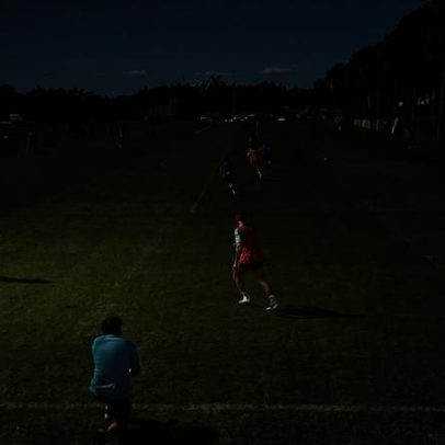 Artur Jorge prioriza trabalho tático e técnico em treino aberto do Cruzeiro