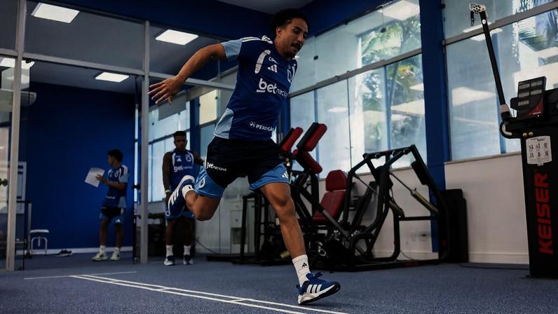Treino, na Toca 2. Foto: Gustavo Aleixo/Cruzeiro IMPORTANTE: Imagem destinada a uso institucional e divulgação, seu uso comercial está vetado incondicionalmente por seu autor e o Cruzeiro Esporte Clube. IMPORTANT: image intended for institutional use and distribution. Commercial use is prohibited unconditionally by its author and Cruzeiro Esporte Clube.