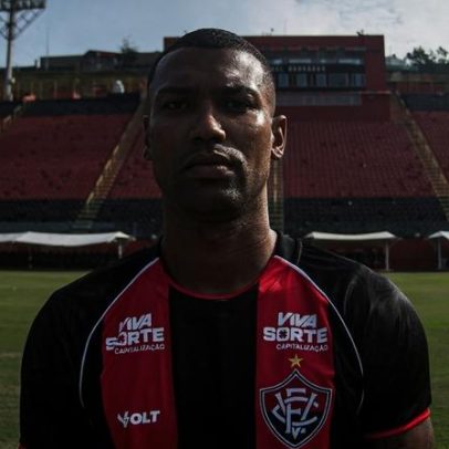 Walace acerta com o Vitória após passagem pelo Cruzeiro