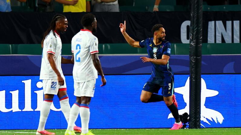 Matheus Cunha abre o placar para Seleção — Foto: Reuters