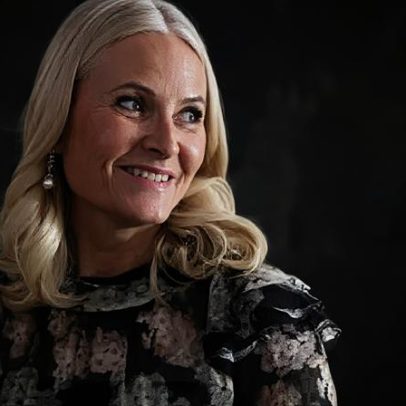 Princesa herdeira da Noruega entra na lista de transplante de pulmão, diz palácio