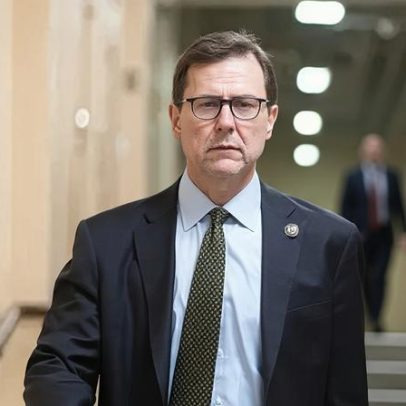 Congressista desaparecido de Nova Jérsei recebe apoio de Trump