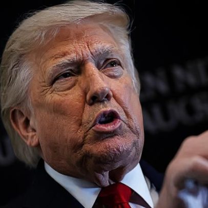 Trump e Irã trocam novas ameaças após ataques trocados
