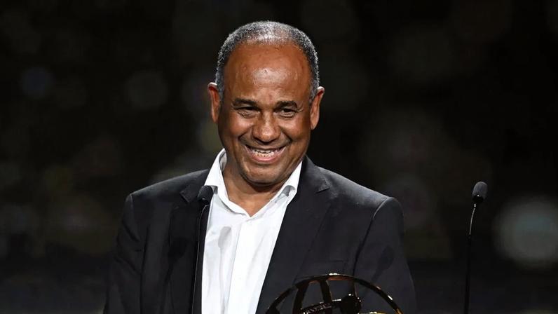 Jean Tigana, ex-jogador da França, vira viticultor e está mais satisfeito